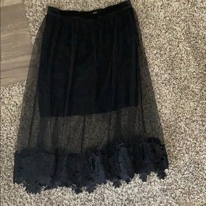 Black floral F21 skirt